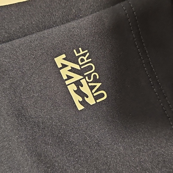 Billabong T-shirt Uvsurf small Get Ready For Summer! UPF 50 Sun Protection - Picture 4 of 6